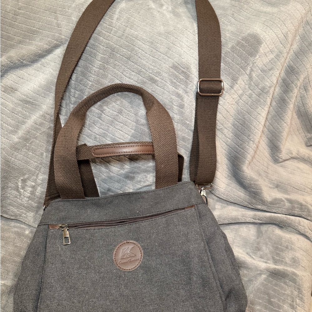 K2 Classic Gray Canvas Shoulder Bag - Picture 5 of 5